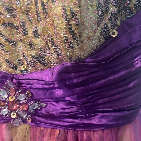 Pink sparkly mini dress with cheetah print accents good for prom or party - Picture 8 of 11